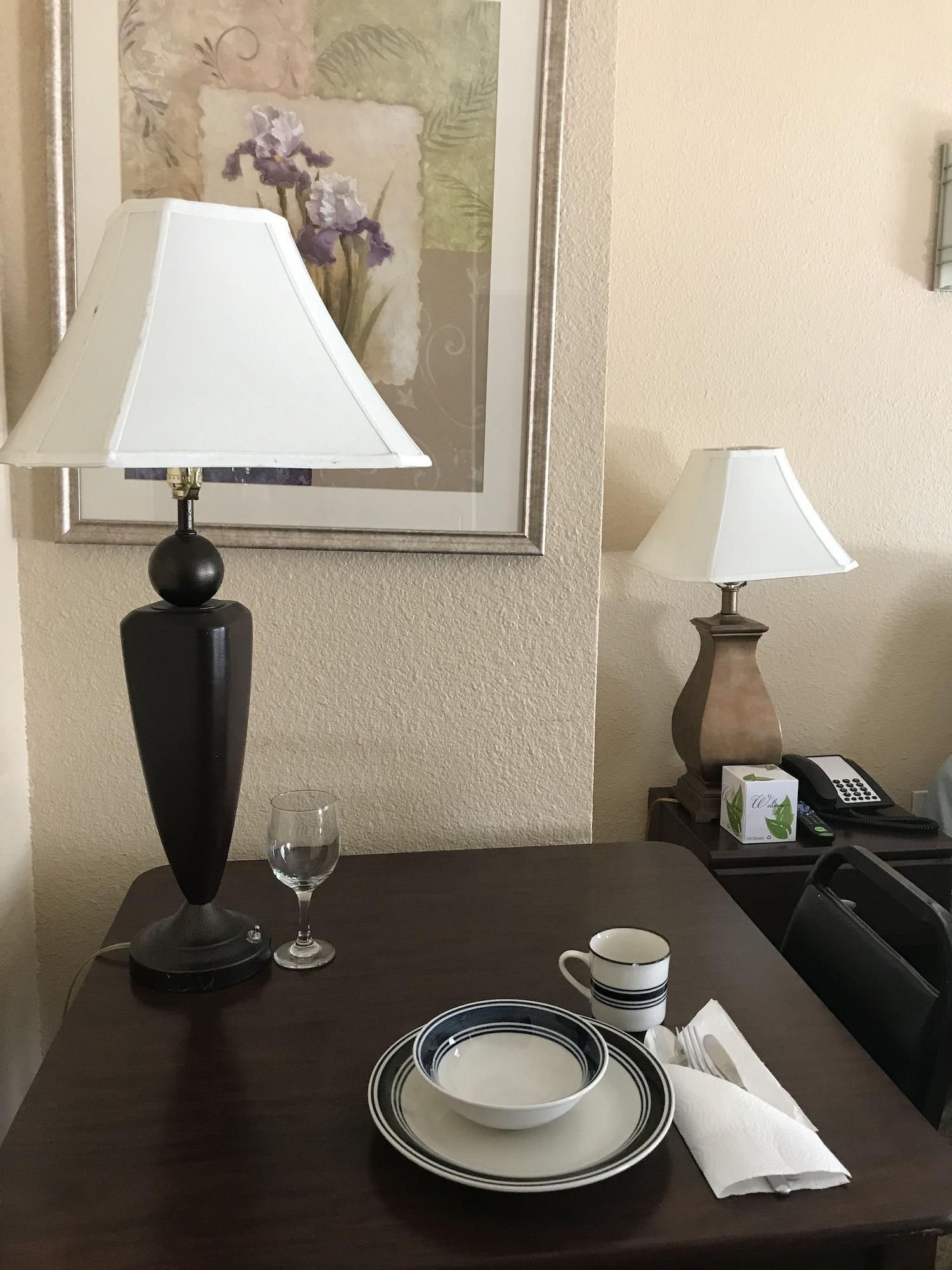 Athens Hotel & Suites Houston Extérieur photo
