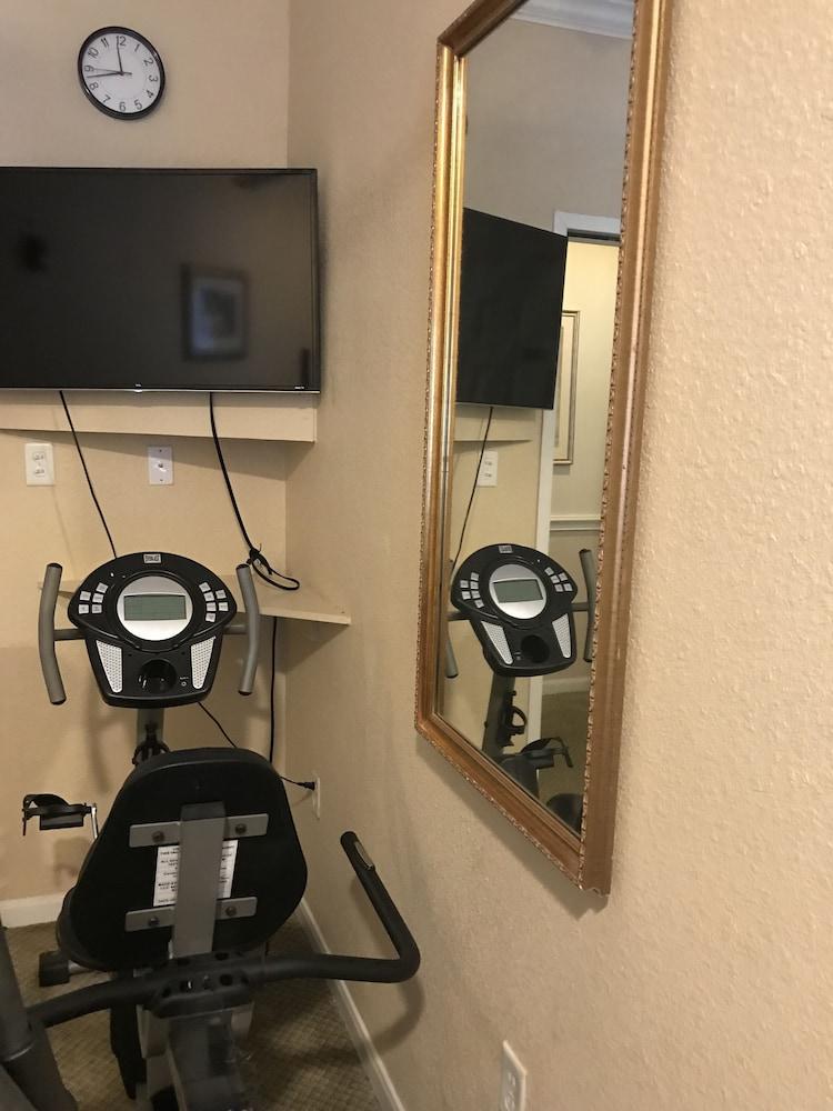 Athens Hotel & Suites Houston Extérieur photo