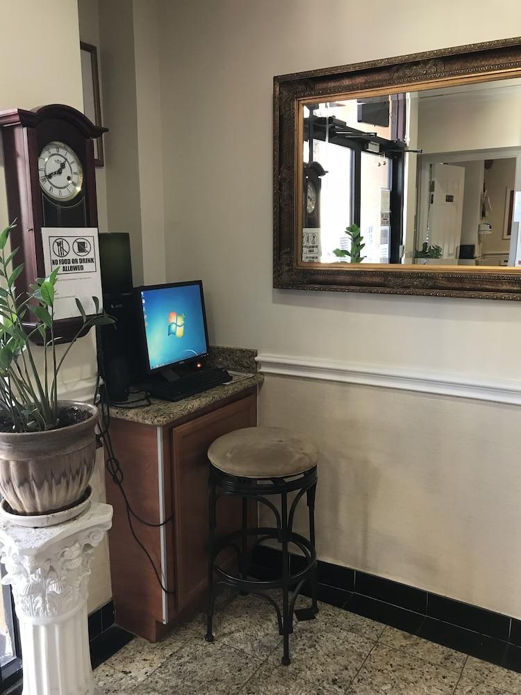 Athens Hotel & Suites Houston Extérieur photo