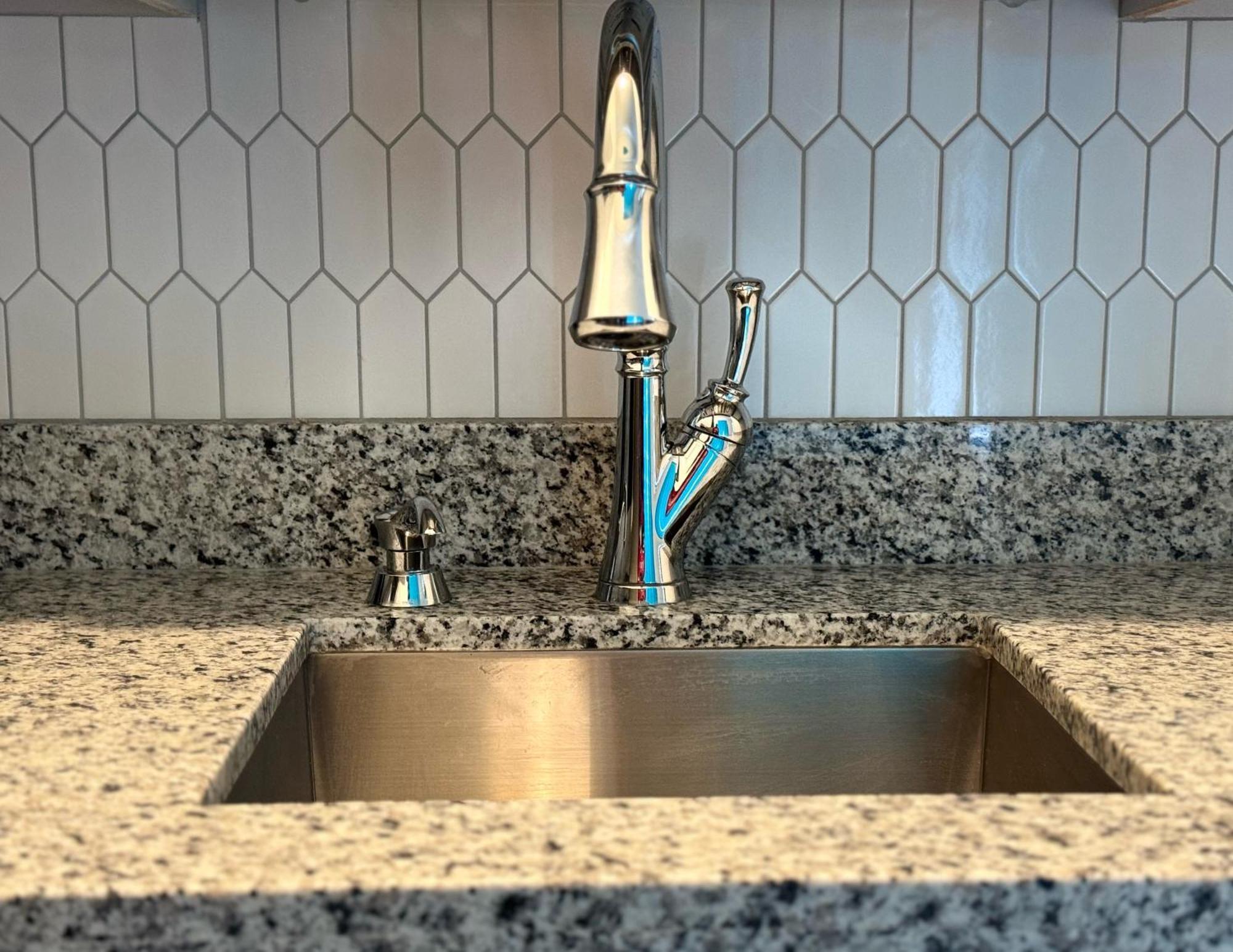 Athens Hotel & Suites Houston Extérieur photo