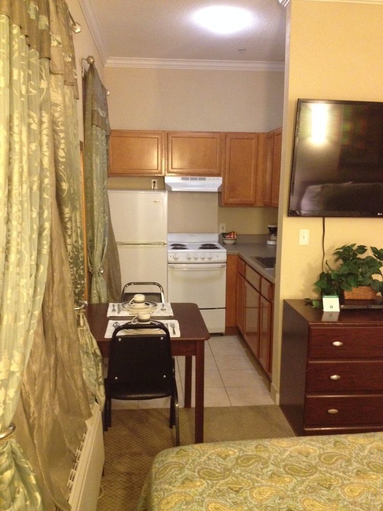 Athens Hotel & Suites Houston Extérieur photo