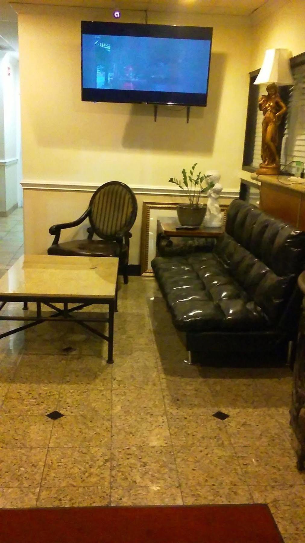 Athens Hotel & Suites Houston Extérieur photo